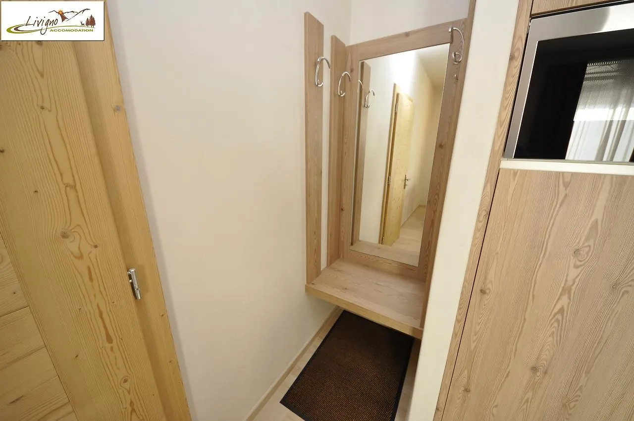 公寓 Al Bait Da Valeriano By Livigno Accomodation 意大利